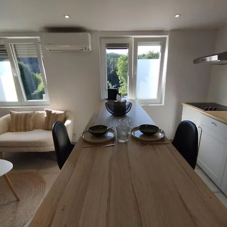 En Pleine Nature Apartment *